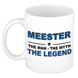 Foto van Meester the man, the myth, the legend cadeau koffiemok / theebeker 300 ml - feest mokken