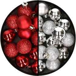 Foto van 34x stuks kunststof kerstballen rood en zilver 3 cm - kerstbal