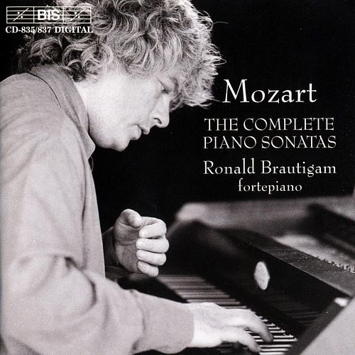 Foto van The complete piano sonatas - cd (7318598358377)