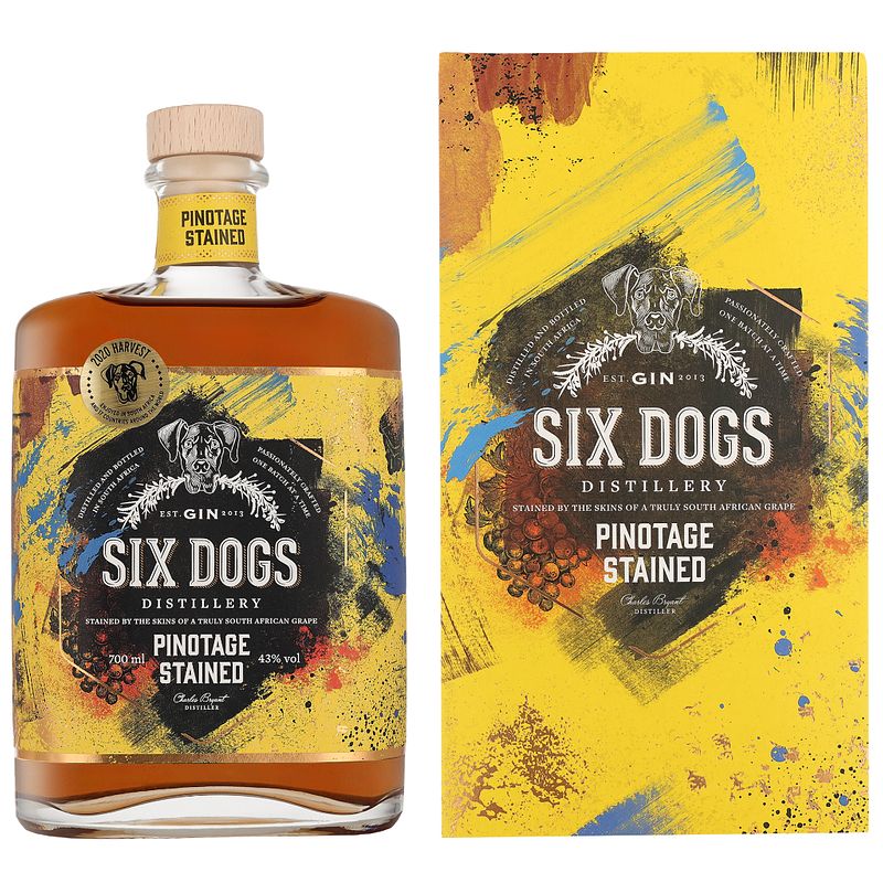 Foto van Six dogs pinotage stained 70cl gin + giftbox