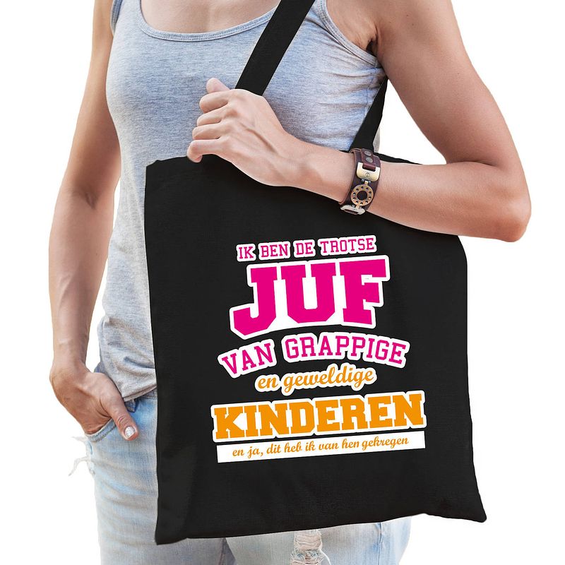 Foto van Trotse juf van geweldige kinderen cadeau tas zwart voor dames - feest boodschappentassen