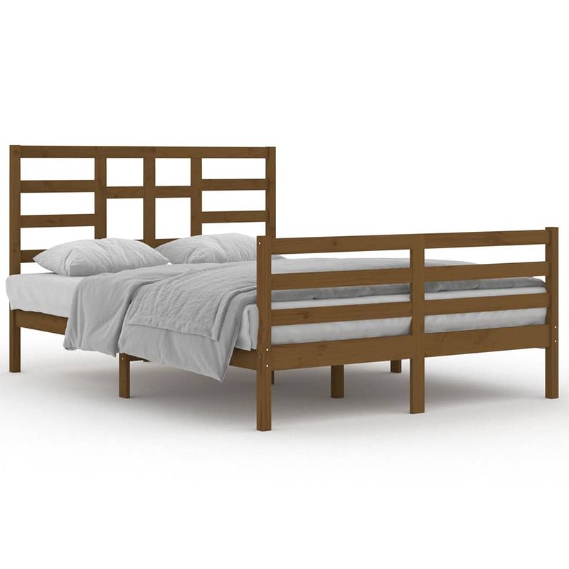 Foto van The living store the living store bedframe - houten - 205.5 x 146 x 104 cm - grenenhout - honingbruin