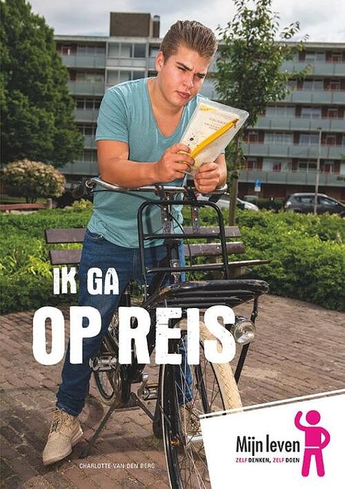 Foto van Ik ga op reis - charlotte van den berg - paperback (9789086963249)