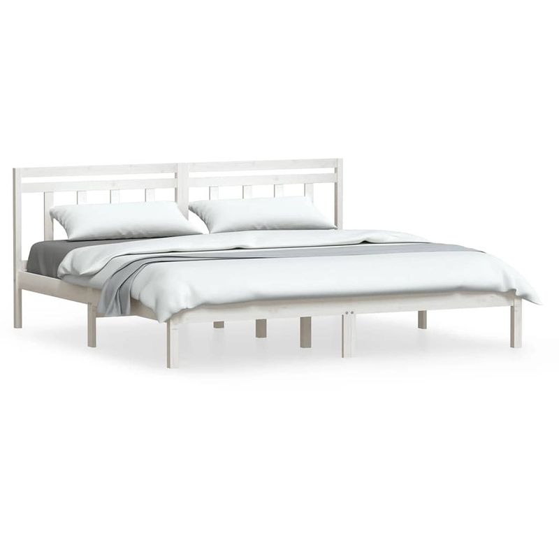 Foto van The living store bedframe - grenenhout - 180 x 200 cm - wit