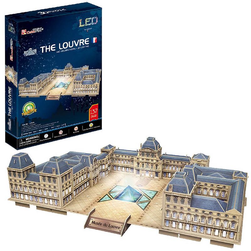 Foto van 3d-puzzel van de louvre met led-verlichting