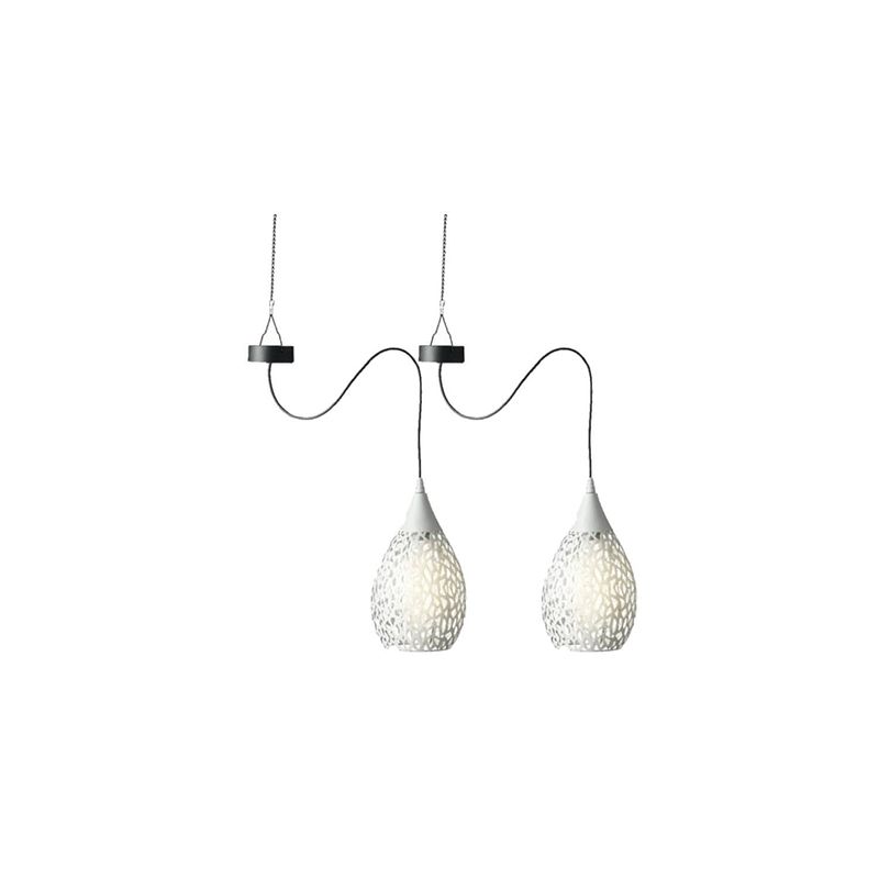 Foto van 2x stuks witte solar tuinverlichting hanglamp ijzer 21 cm - buitenverlichting