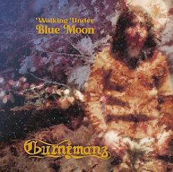 Foto van Walking under blue moon - lp (4251896100503)