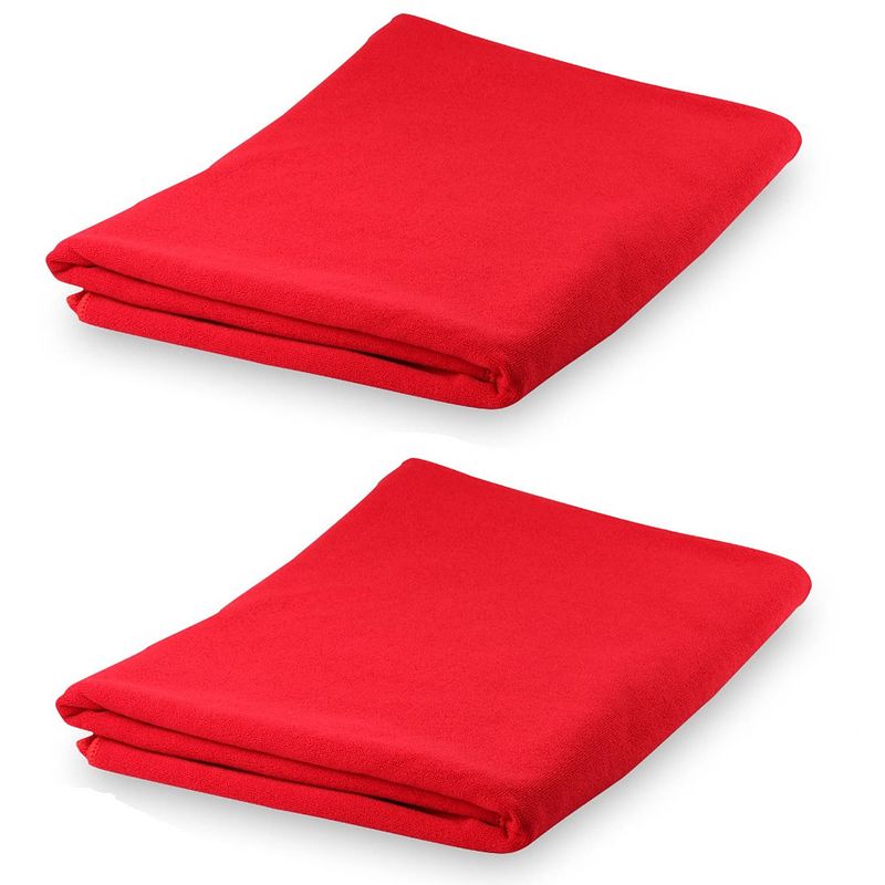 Foto van Set van 2x stuks yoga wellness microvezel handdoeken 150 x 75 cm rood - sporthanddoeken