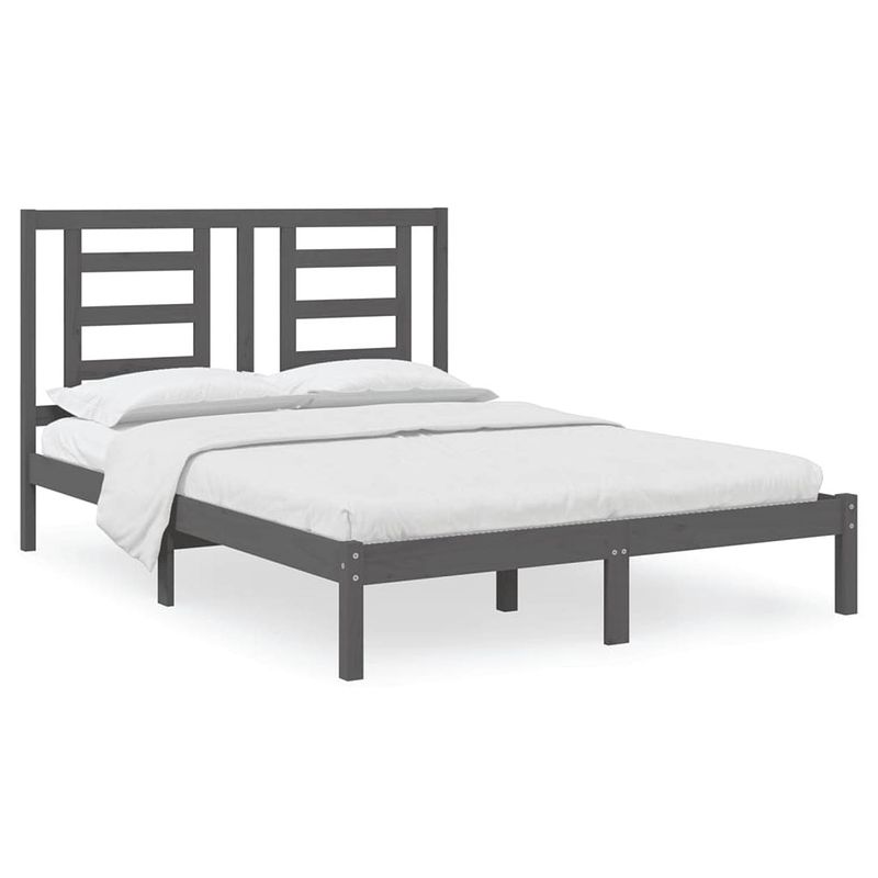 Foto van The living store bedframe - grijs - 205.5 x 155.5 x 31 cm - massief grenenhout