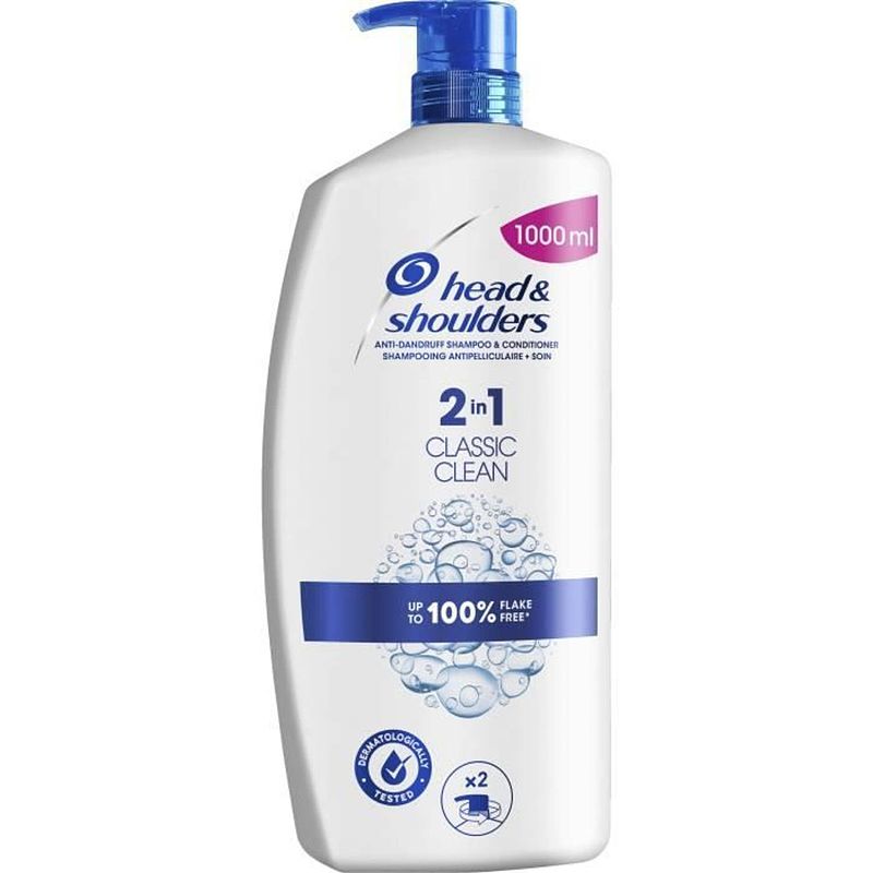 Foto van Hoofd & schouders klassieke 2 in 1 shampoo