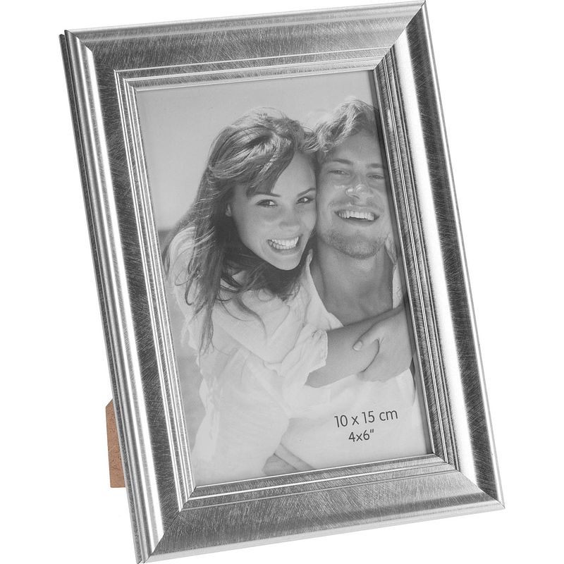 Foto van Zilveren glanzende fotolijsten/fotoframes 14 x 19 cm voor een 10 x 15 cm foto - fotolijsten