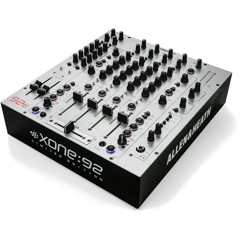 Foto van Allen & heath xone:92 limited edition dj-mixer