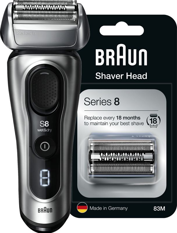 Foto van Braun series 8 8417s + extra scheerkop