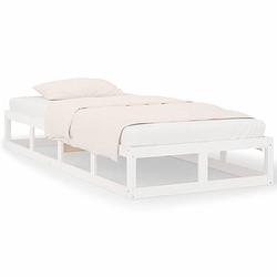 Foto van The living store houten bedframe - eenpersoonsbed - 205.5x105.5x28 cm - wit - massief grenenhout - stabiel - geschikt