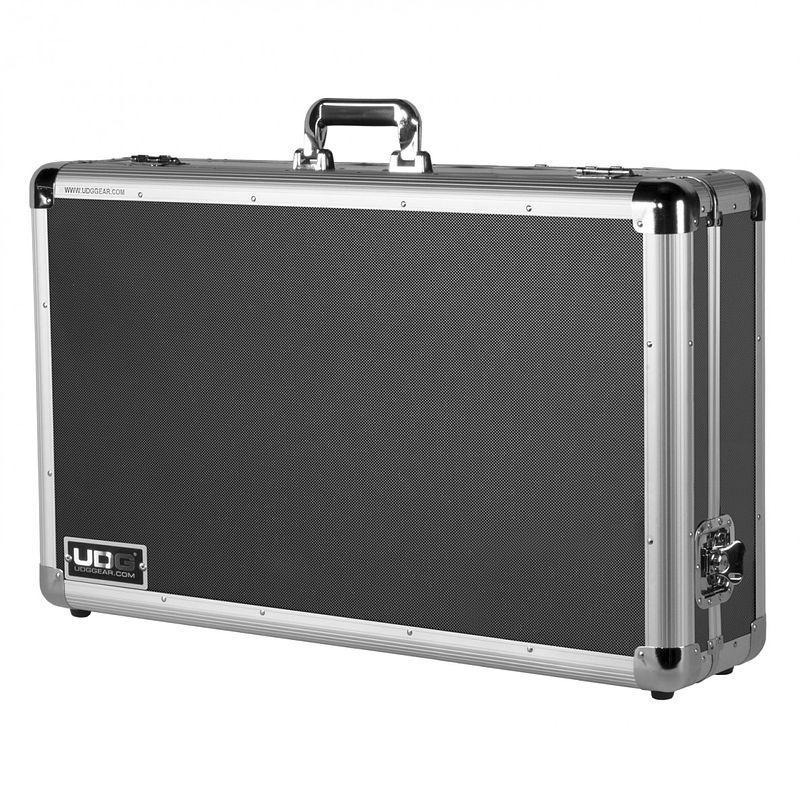 Foto van Udg ultimate pick foam hardcase 2xl met 2 lagen plukschuim zilver