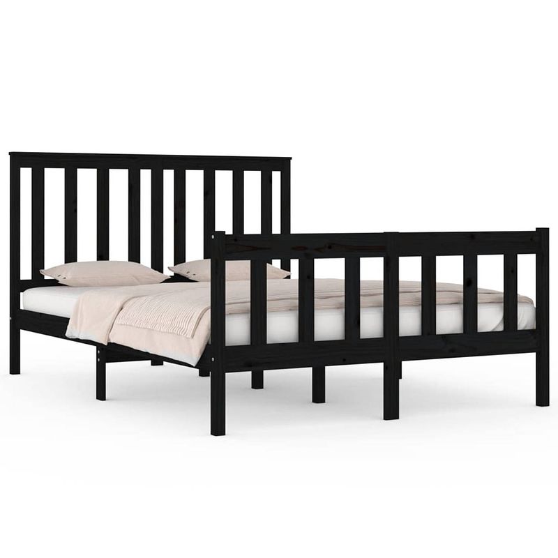 Foto van The living store bedframe zwart - massief grenenhout - 140x190 cm