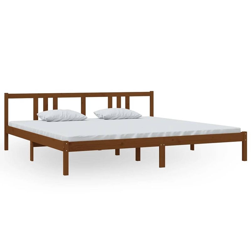 Foto van The living store houten bedframe - grenenhout - 205.5 x 205.5 x 69.5 cm - honingbruin