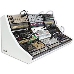 Foto van Fonik audio innovations original stand for 9 x korg volca (white)