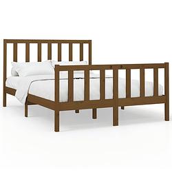 Foto van The living store houten bedframe - massief grenenhout - 205.5 x 166 x 69.5 cm - honingbruin