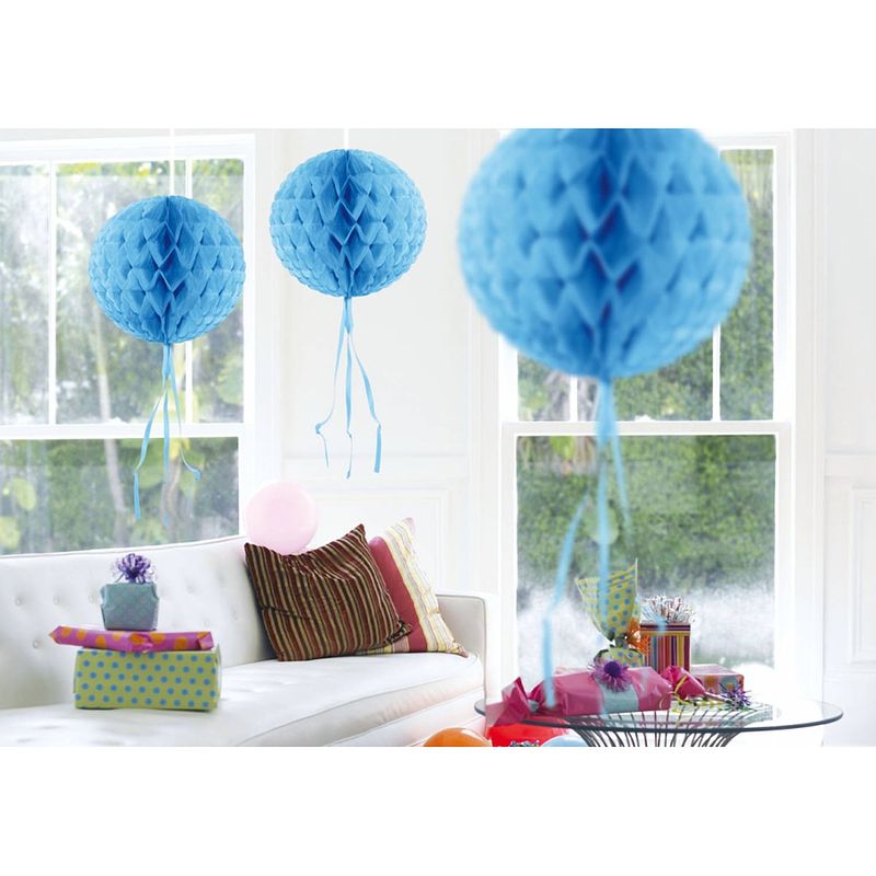 Foto van Honeycomb ballen baby blauw 30 cm - hangdecoratie