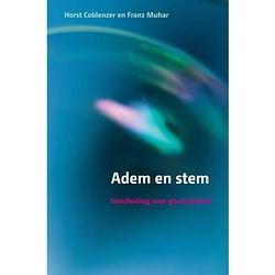 Foto van Adem en stem