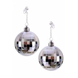 Foto van Zilveren discobal seventies oorbellen - jaren 70 disco thema sieraden verkleed accessoires