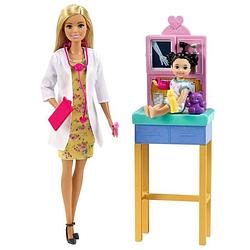 Foto van Barbie - professionele barbie doktersdoos met barbiepoppen en patiënt en medische accessoires - modepop - vanaf 3 jaar
