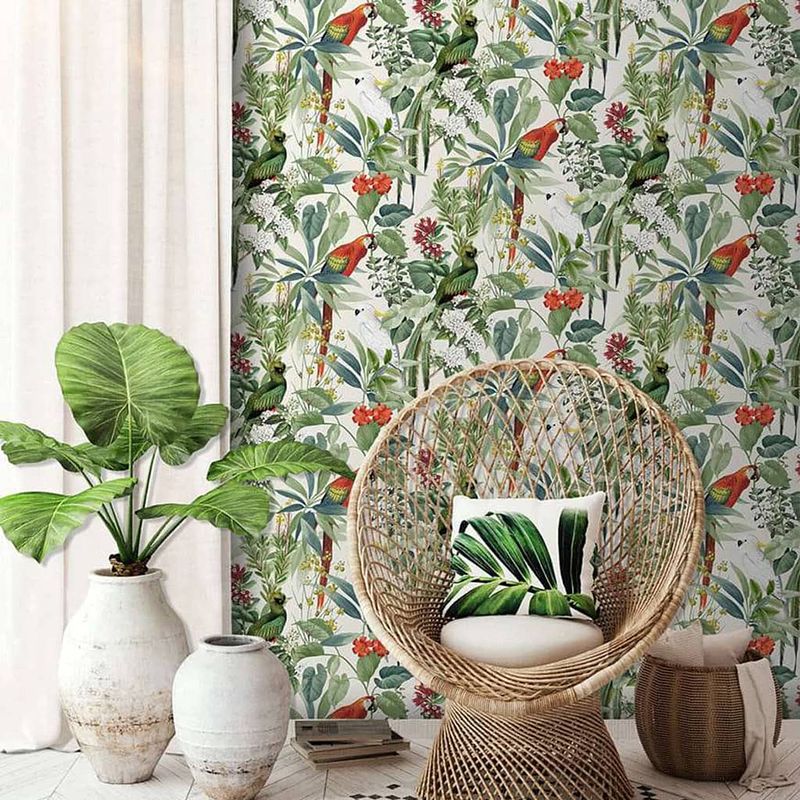 Foto van Dutch wallcoverings behang tropische vogels wit en groen