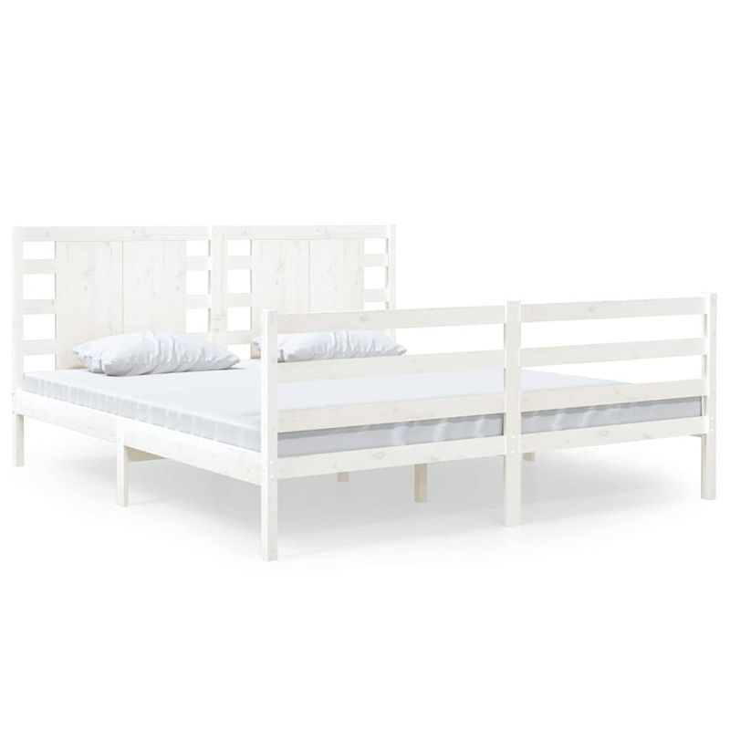 Foto van The living store bedframe - grenenhout - 205.5 x 186 x 70 cm - wit