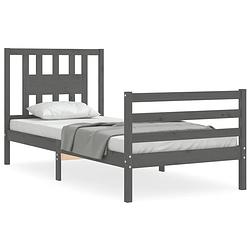 Foto van The living store bedframe - massief grenenhout - 205.5 x 105.5 x 100 cm - grijs