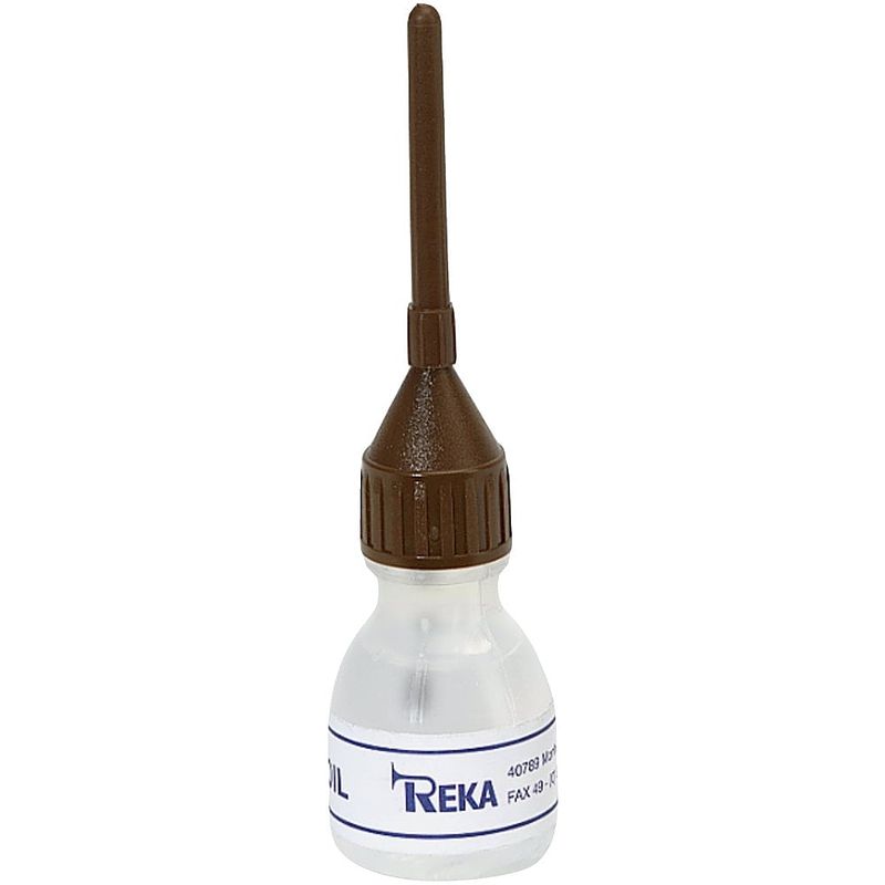 Foto van Reka kleppenolie met naald voor houtblaasinstrumenten