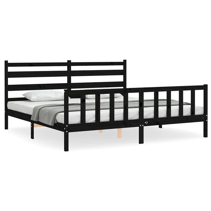 Foto van The living store bedframe massief grenenhout - bed 206 x 205.5 x 100 cm - zwart