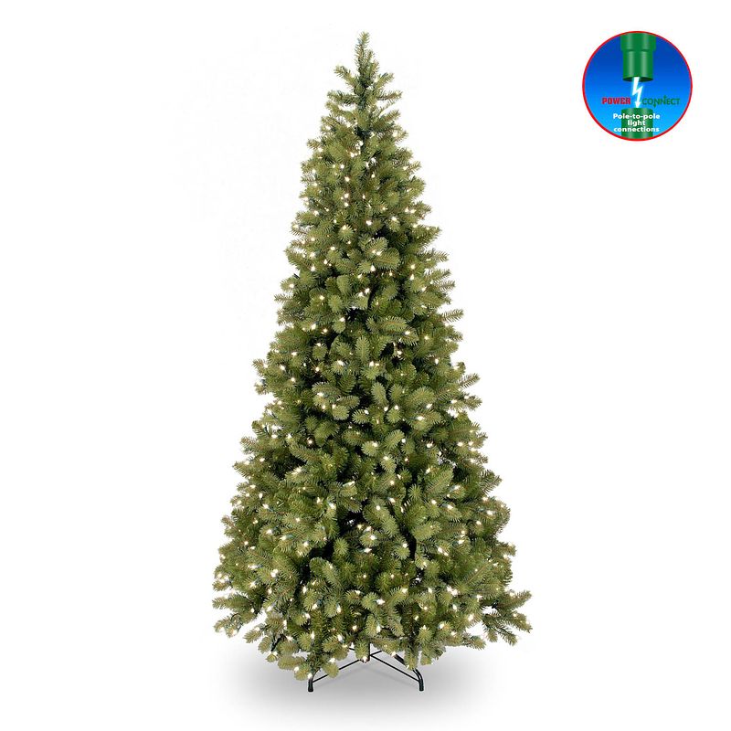 Foto van National tree company - poly bayberry slim kunstkerstboom hinged 183 cm met 350 led power connect