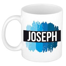 Foto van Naam cadeau mok / beker joseph met blauwe verfstrepen 300 ml - naam mokken