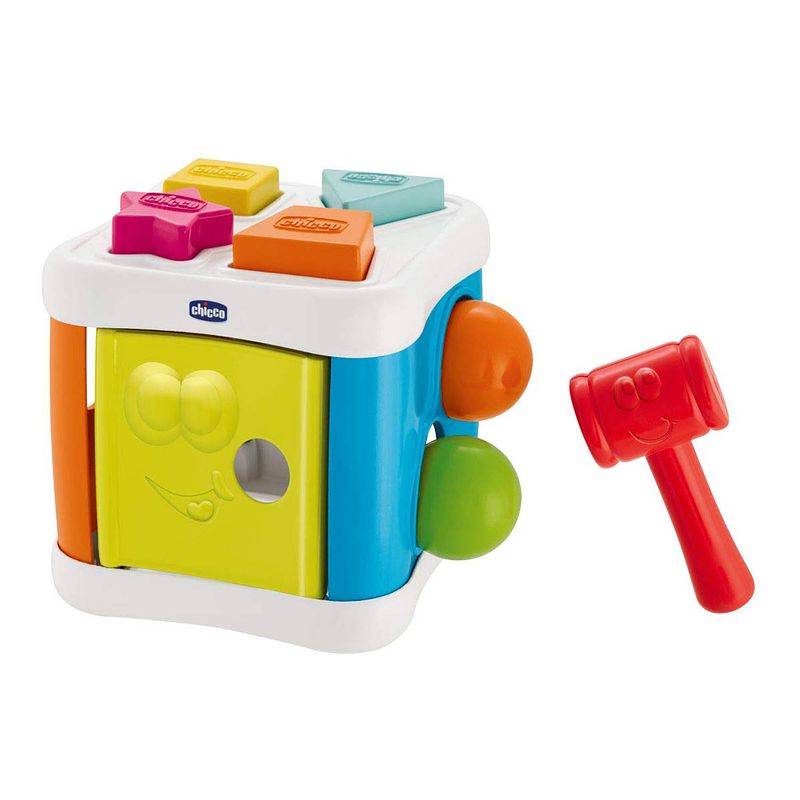 Foto van Chicco vormenstoof sort & beat cube 2-in-1 junior 8-delig