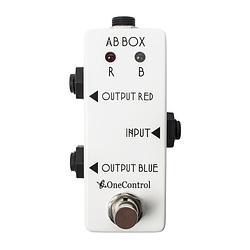 Foto van One control minimal ab box signaalsplitter pedaal
