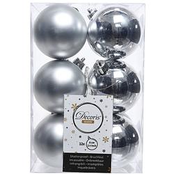 Foto van 12x kunststof kerstballen glanzend/mat zilver 6 cm kerstboom versiering/decoratie - kerstbal