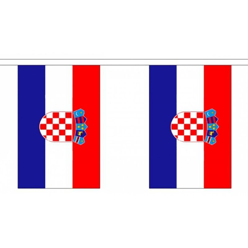 Foto van 3x buiten vlaggenlijn kroatie 3 meter - kroatische vlag - supporter feestartikelen - landen decoratie en versieringen