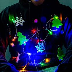 Foto van Diy ugly christmas sweater set