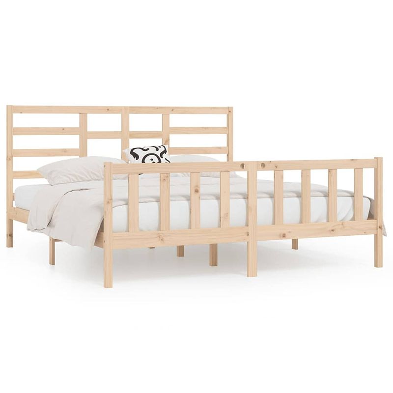 Foto van Vidaxl bedframe massief hout 180x200 cm 6ft super king