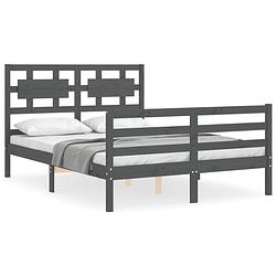 Foto van The living store bedframe - massief grenenhout - 205.5 x 125.5 x 100 cm - grijs