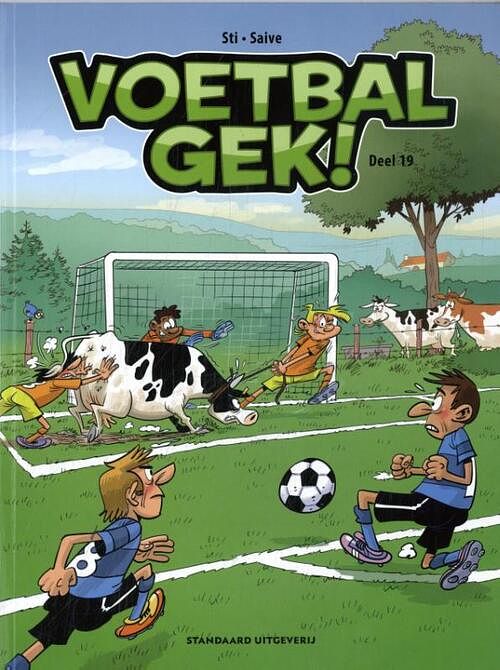 Foto van Voetbalgek - sti - paperback (9789462108905)