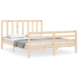 Foto van The living store massief grenenhouten bedframe - 205.5 x 165.5 x 100 cm - multiplex lattenbodem