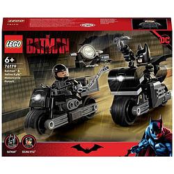 Foto van Lego® dc comics super heroes 76179 batman & selina kyle: achtervolging op de motorfiets