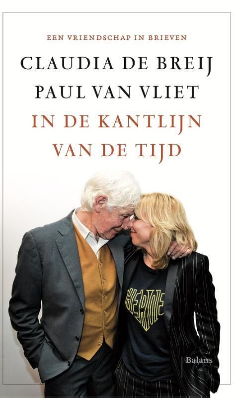 Foto van In de kantlijn van de tijd - claudia de breij, paul van vliet - paperback (9789463823166)