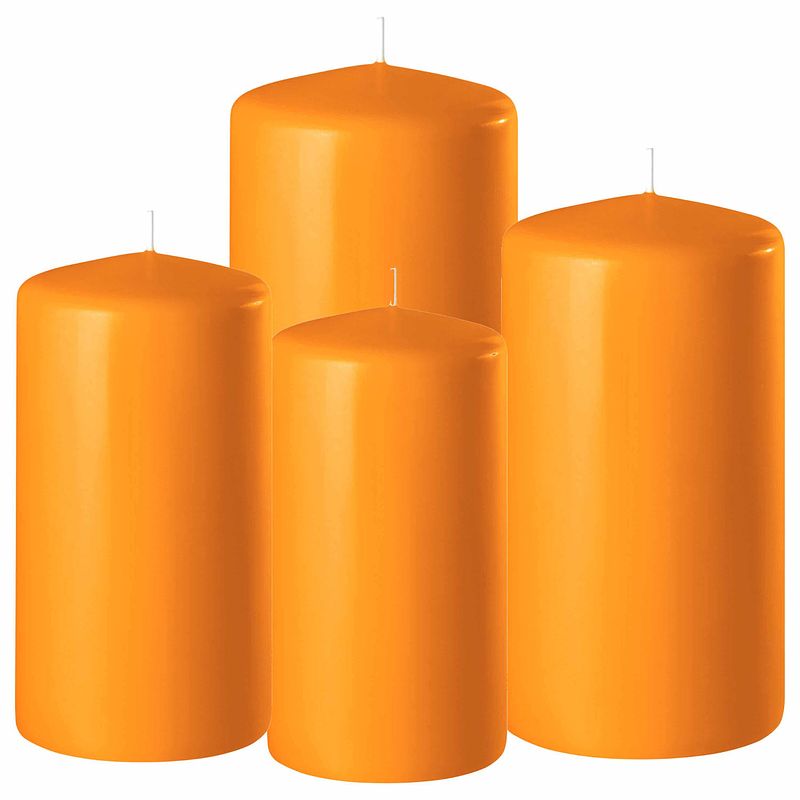 Foto van 6x stuks oranje stompkaarsen 10-12-15 cm - stompkaarsen