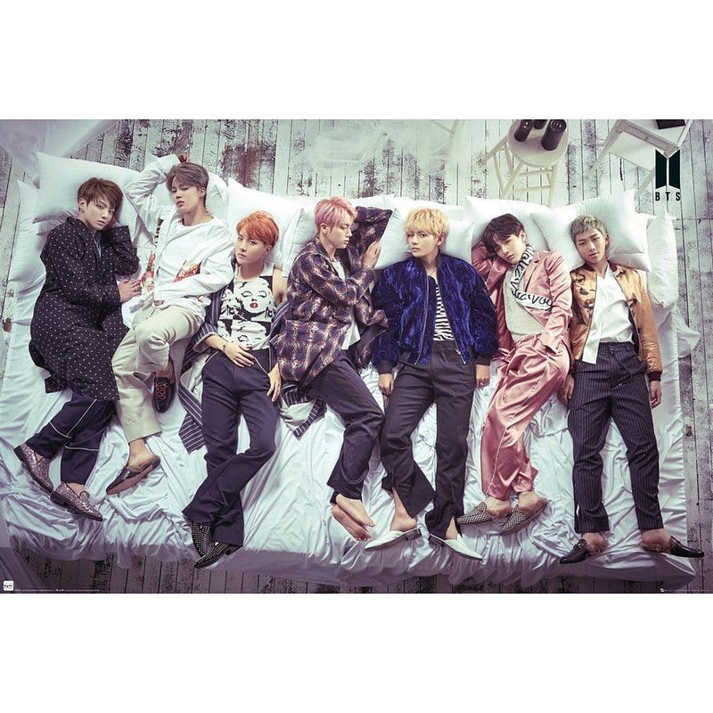 Foto van Gbeye bts group bed poster 91,5x61cm