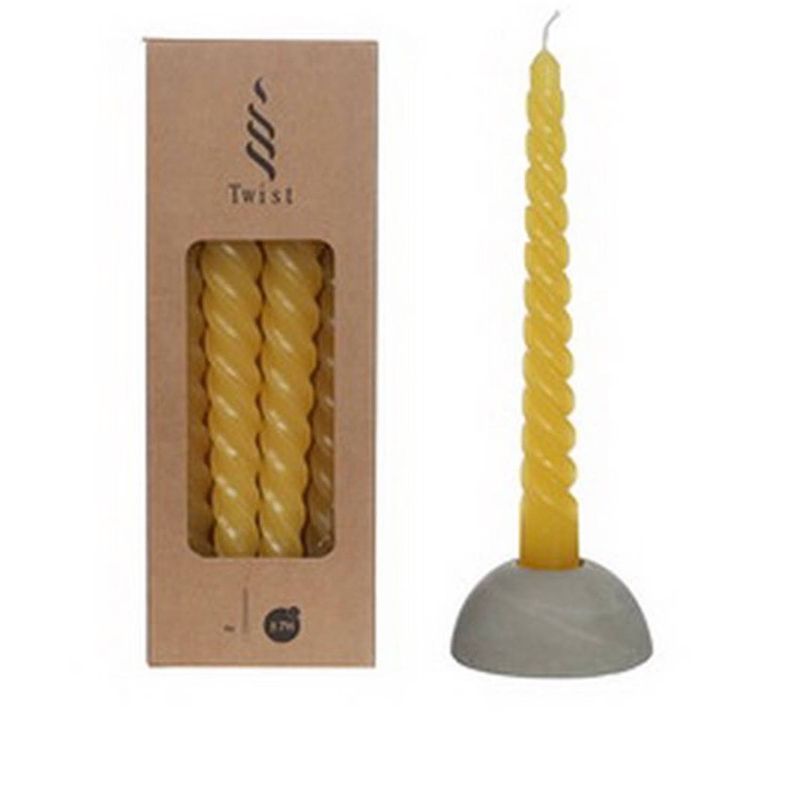 Foto van Twisted candles set 4 st. honey