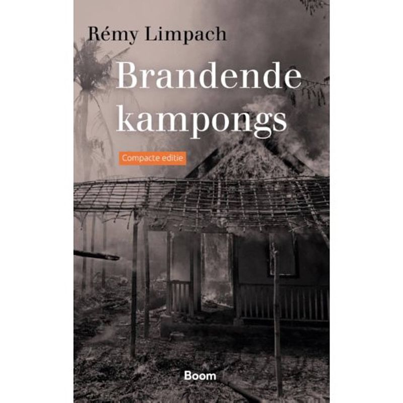 Foto van Brandende kampongs