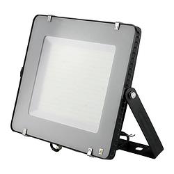 Foto van V-tac vt-306-b zwarte led schijnwerpers - samsung - 120lm/w - ip65 - 300w - 36000 lumen - 6400k - 5 jaar